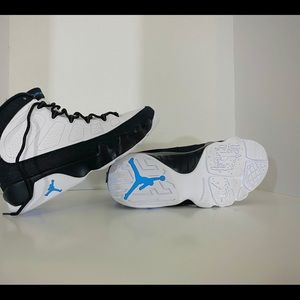 Air jordan 9 UNC